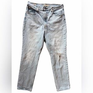 Levi’s Light Blue Distressed Jeans